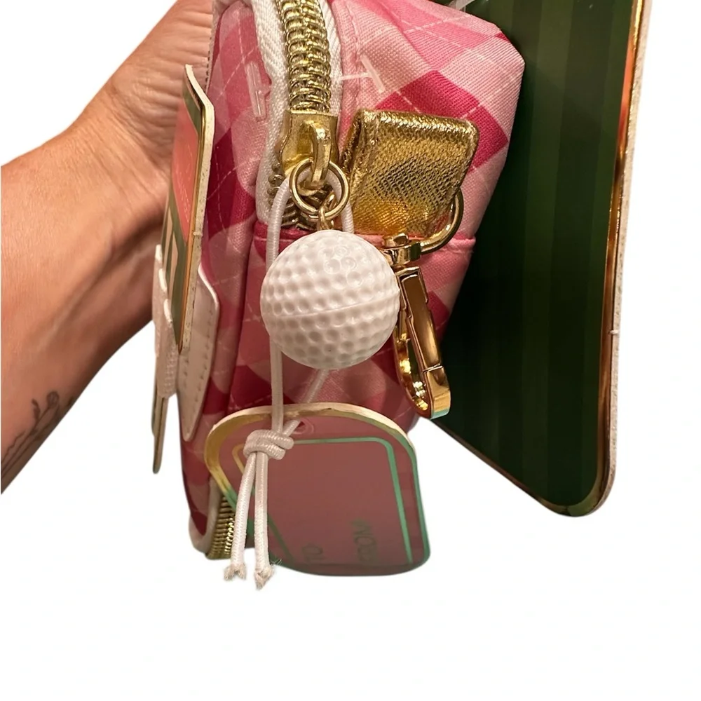 ⛳️⛳️ Pink Golf Accessory Set - Picture 3 of 3